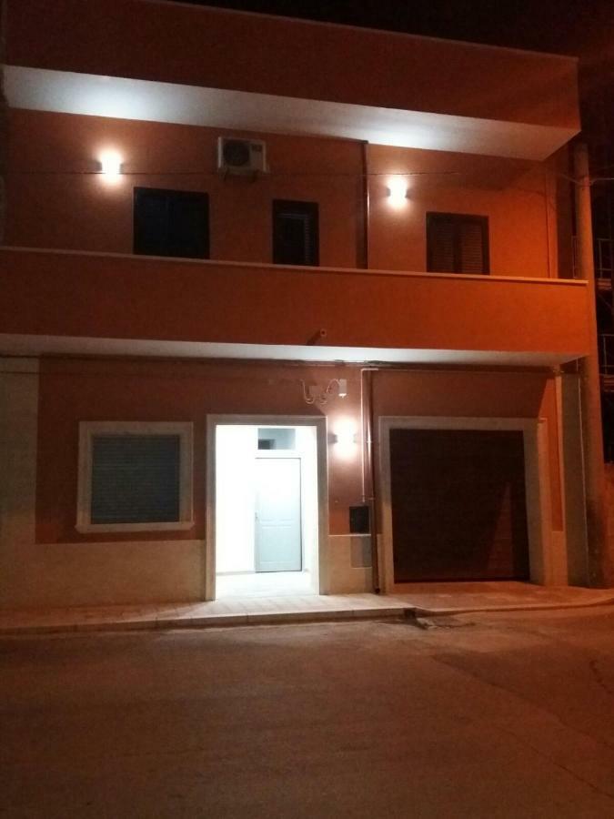 La dimora di Vituccio B&B Avetrana Esterno foto